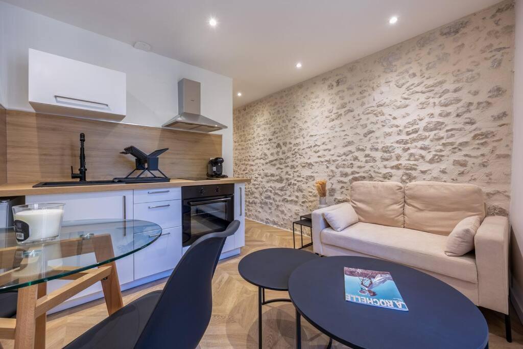 Le Cocon Urbain En Hyper Centre Lägenhet La Rochelle  Exteriör bild